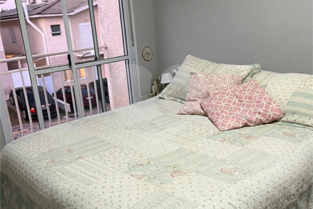 Casa à venda com 3 quartos, sendo 1 suíte,  no condomínio Villagio Imperiale, Louveira - SP