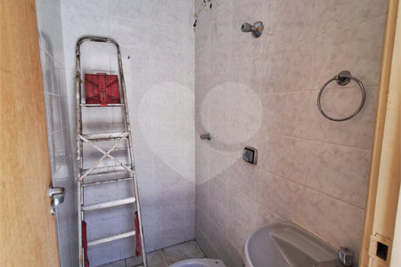 Casa à venda ou para alugar com 4 quartos, sendo 2 suítes,  em Santa Rosa, Vinhedo, SP