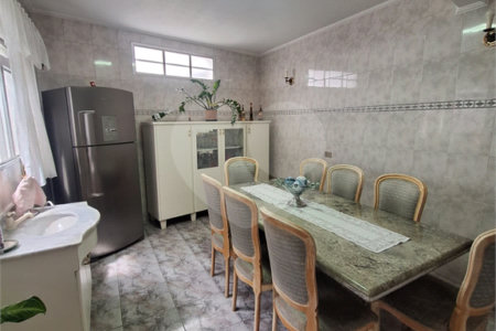 Sobrado à venda com 3 quartos, sendo 1 suíte, em Vila Santa Terezinha (zona Norte), São Paulo, SP