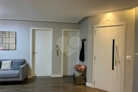Apartamento à venda com 3 suítes em Rudge Ramos, São Bernardo do Campo, SP
