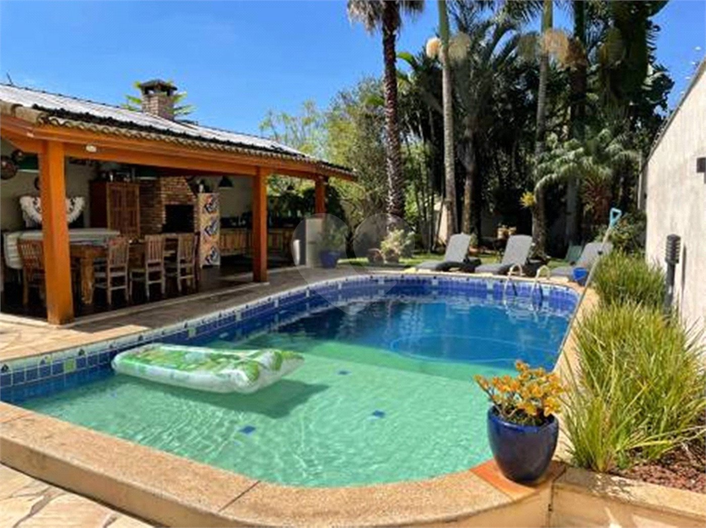 Casa à venda com 4 suítes em Jardim Floresta, São Paulo, SP