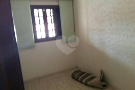 Casa à venda com 3 quartos, sendo 1 suíte, em Jardim Piqueroby, São Paulo, SP