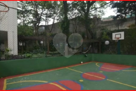 Apartamento à venda com 3 quartos, sendo 1 suíte, em Bosque da Saúde, São Paulo, SP