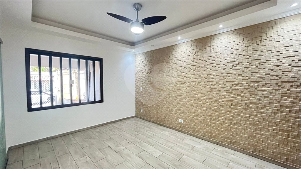 Casa à venda com 3 quartos, sendo 1 suíte, em Jardim São Lourenzo, Sorocaba, SP