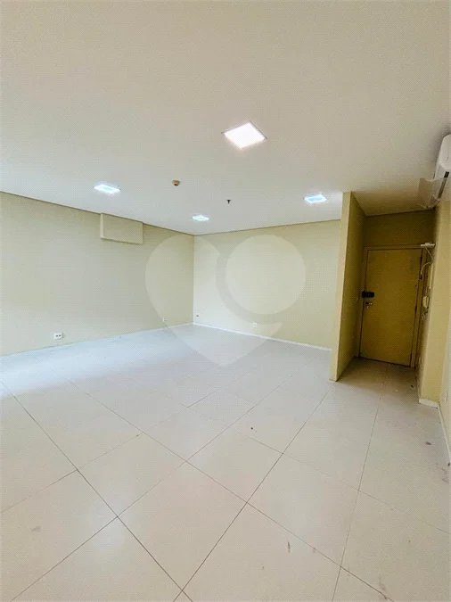 Sala Comercial para LOCAÇÃO– 62m² no Domo Business