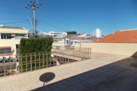 Casa à venda ou para alugar com 5 quartos, sendo 3 suítes,  no Centro, Atibaia, SP