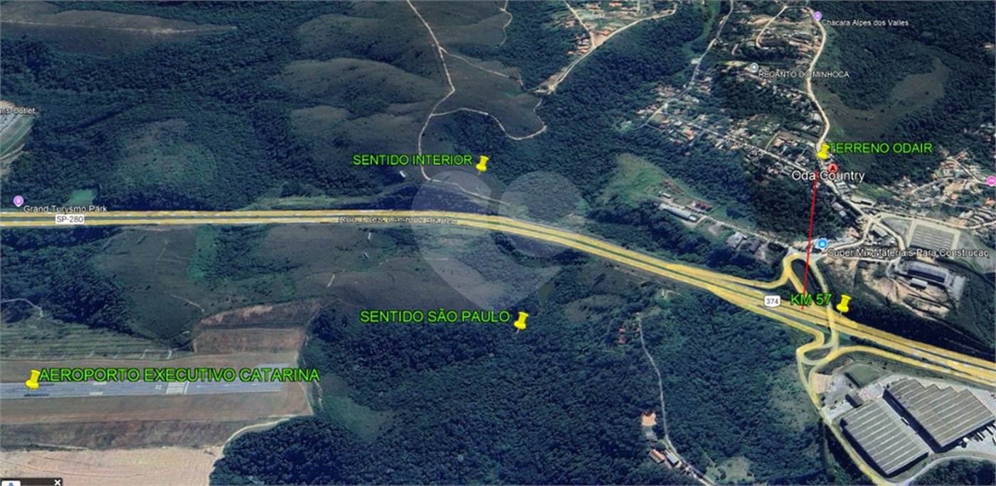 Chácara à venda em Mombaça, São Roque, SP