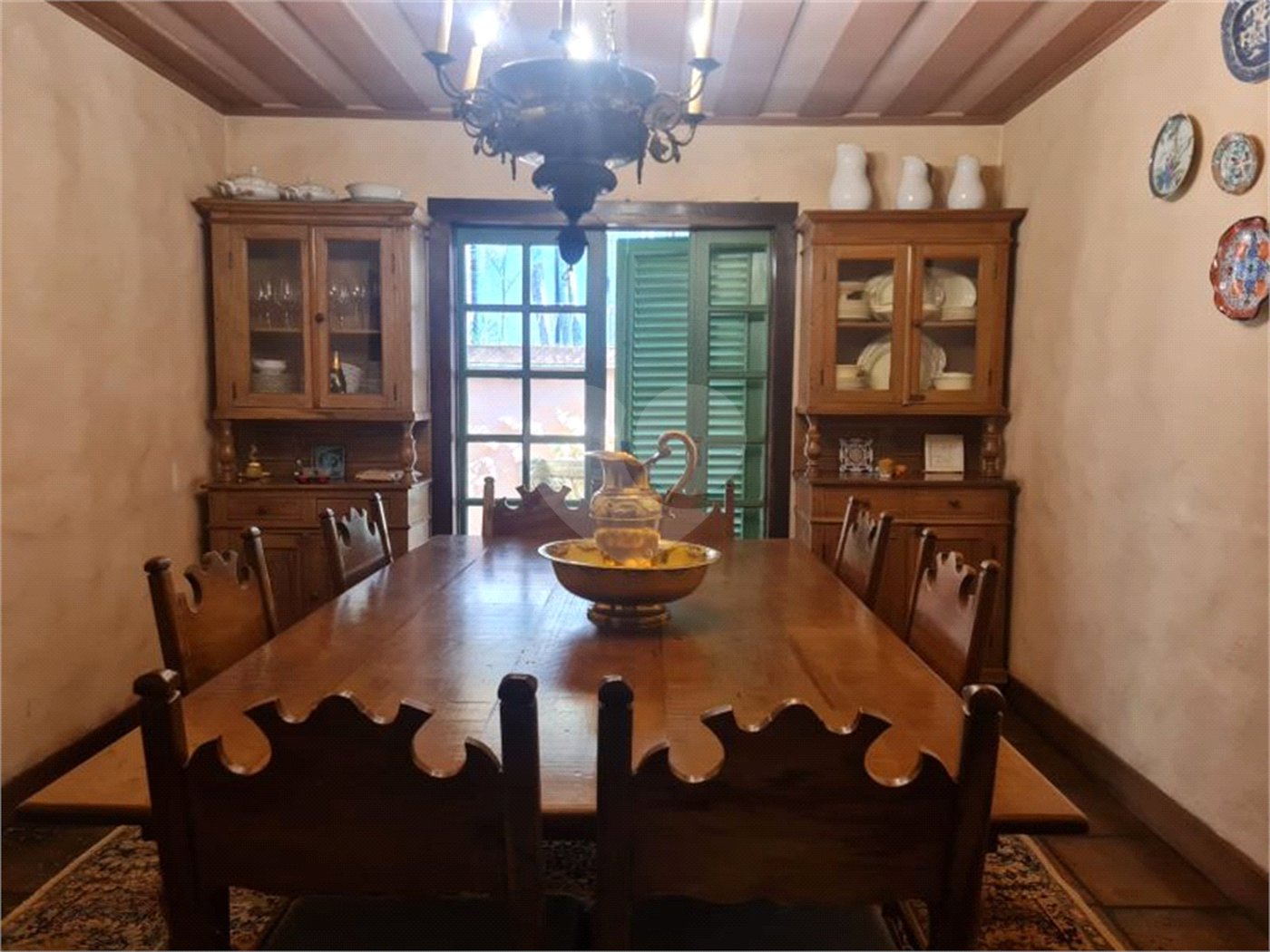 Casa à venda com 5 quartos, sendo 2 suítes,  em Jardim Morumbi, São Paulo, SP