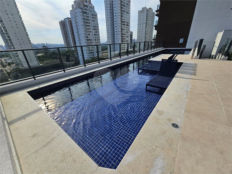 Apartamento à venda com 3 quartos, sendo 1 suíte, em Alto da Boa Vista, São Paulo, SP