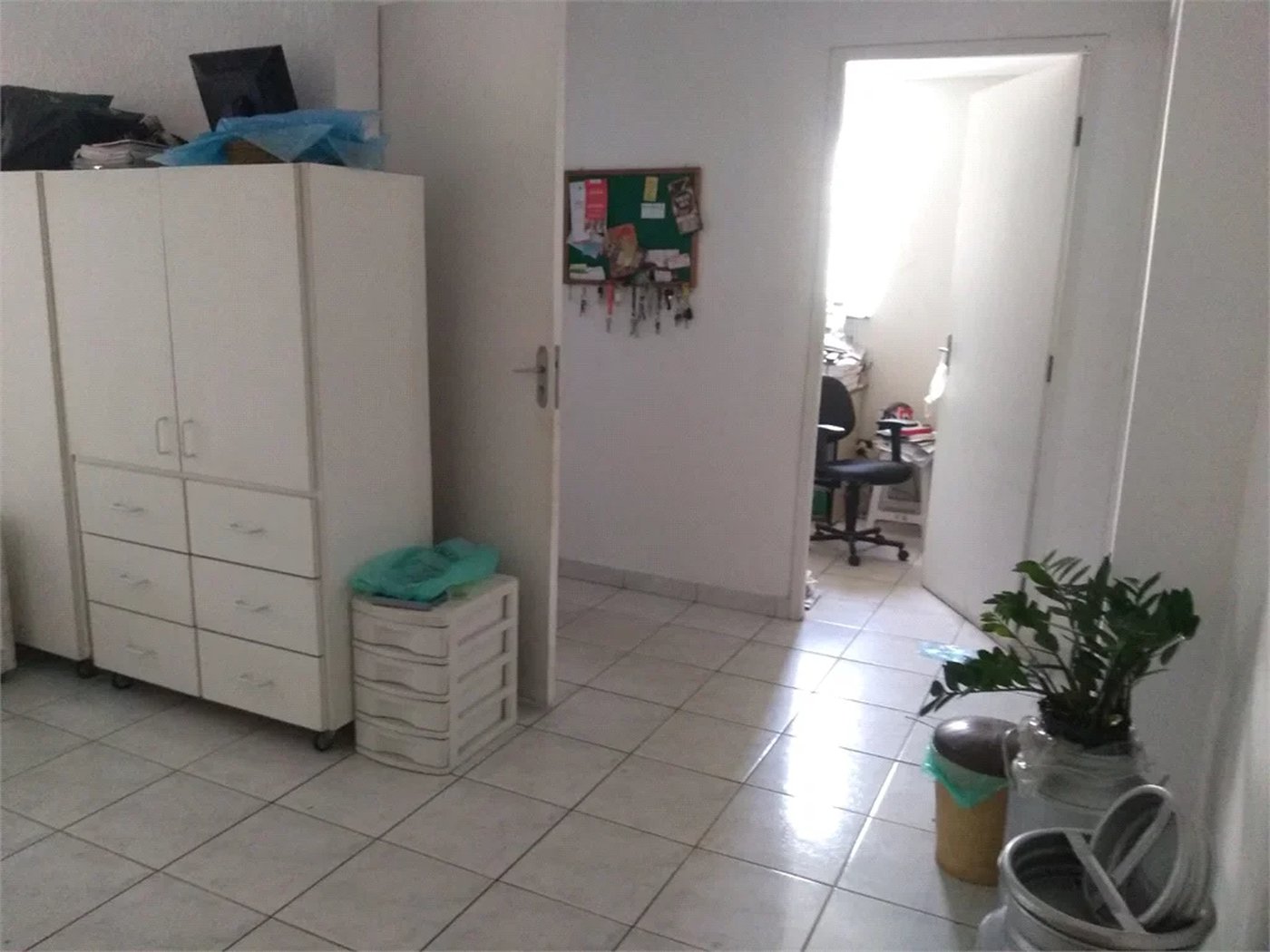 Casa à venda com 3 quartos, sendo 1 suíte,  em Jardim Caboré, São Paulo, SP