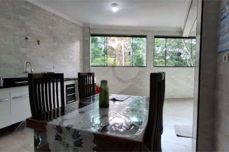 Casa à venda com 2 quartos, sendo 1 suíte, em Jardim Portal do Itavuvu, Sorocaba, SP