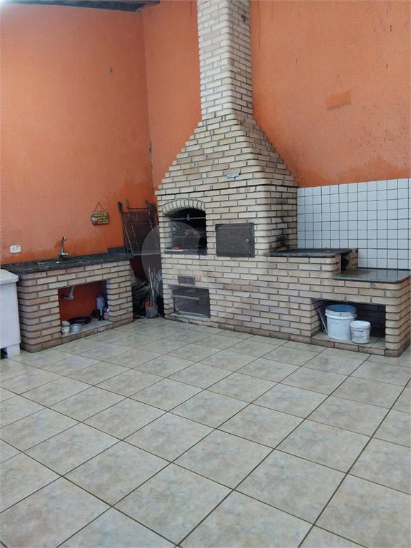 Chácara à venda com 3 quartos, sendo 1 suíte, em Estância Piratininga, Suzano, SP
