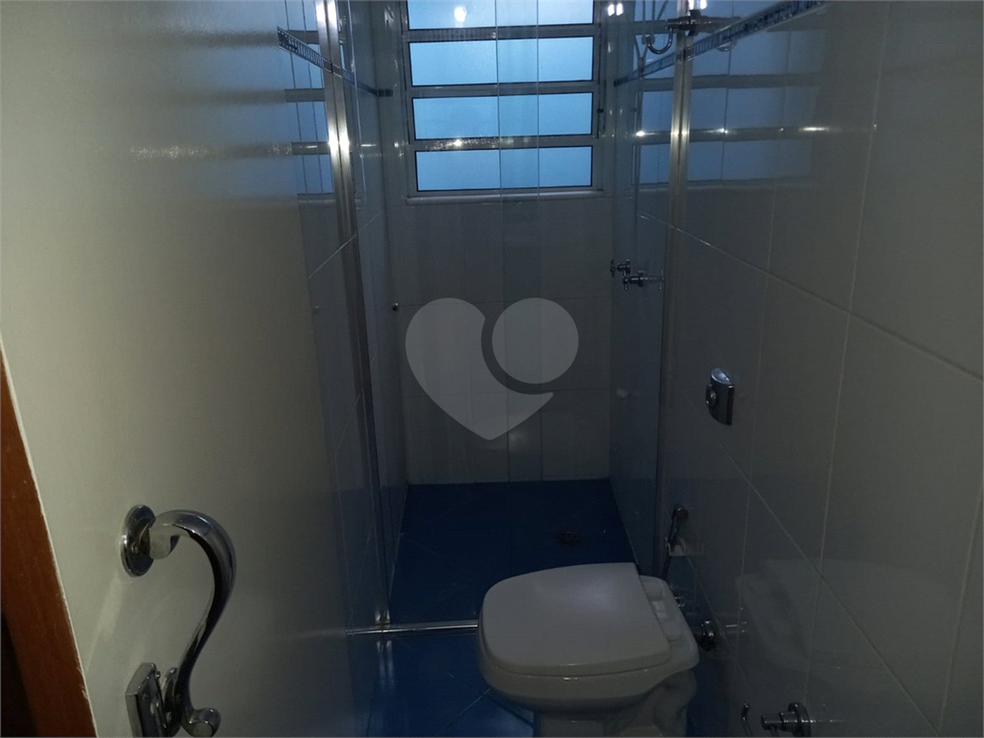 Sobrado à venda com 4 quartos, sendo 2 suítes, em Vila Hamburguesa, São Paulo, SP
