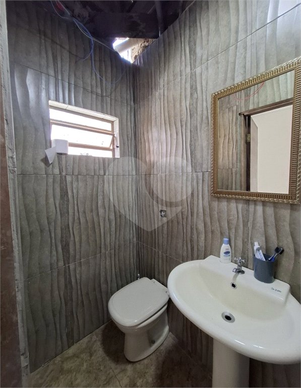 Casa à venda com 6 quartos, sendo 1 suíte,  em Vila Vitória, Mogi das Cruzes, SP