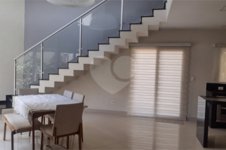 Casa à venda com 3 quartos, sendo 1 suíte, no condomínio Residencial Bouganville, Araraquara - SP