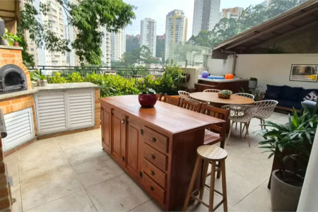 Casa à venda com 3 quartos, sendo 1 suíte,  no condomínio Townhouse Village Morumbi, São Paulo - SP