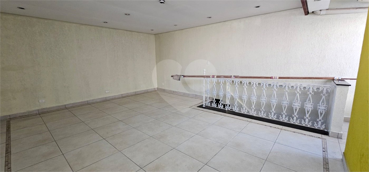 Sobrado à venda com 3 quartos, sendo 1 suíte,  em Jardim Humaitá, São Paulo, SP