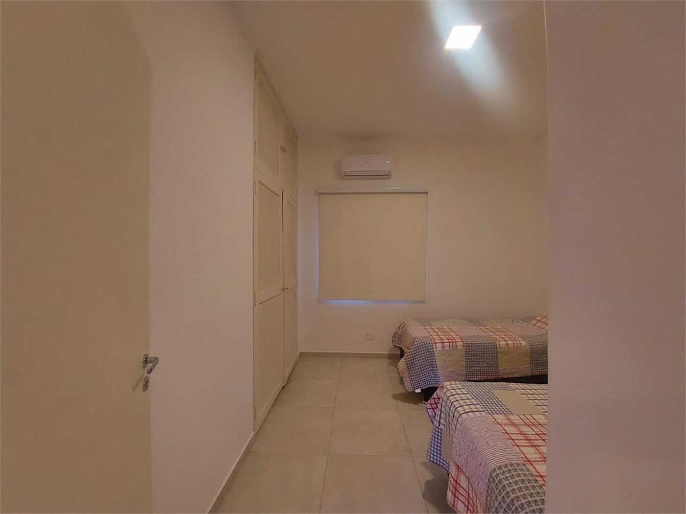 Apartamento com 4 dormitórios à venda, 120 m² por R$ 700.000,00 - Pitangueiras - Guarujá/SP