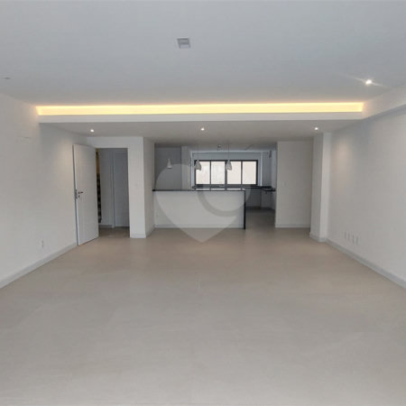 Apartamento à venda com 4 quartos, sendo 2 suítes,  em Recreio dos Bandeirantes, Rio de Janeiro, RJ