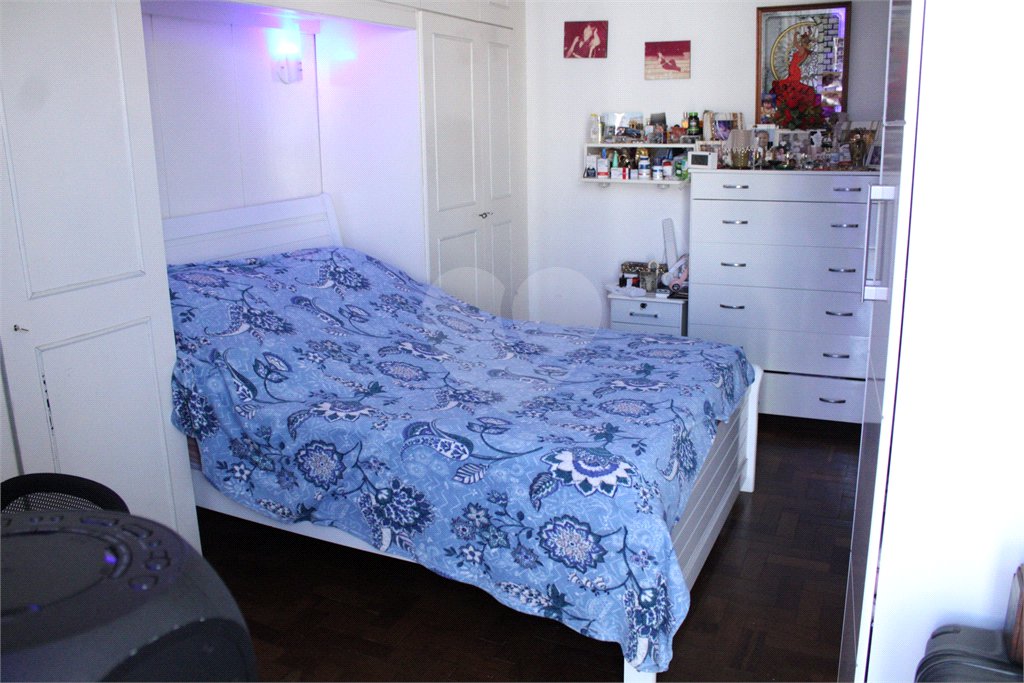Apartamento à venda com 3 quartos, sendo 1 suíte, em Rio Comprido, Rio de Janeiro, RJ