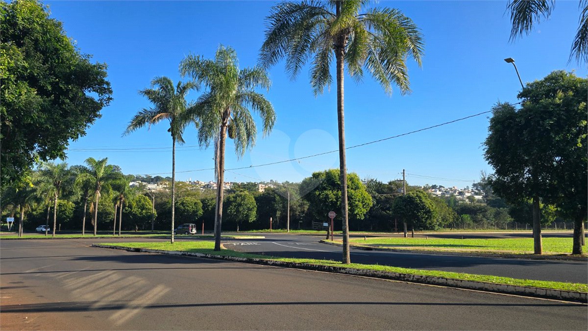 Terreno à venda em Jardim São Camilo, Araraquara, SP