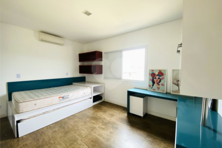 Apartamento à venda com 3 quartos, sendo 1 suíte, em Baeta Neves, São Bernardo do Campo, SP