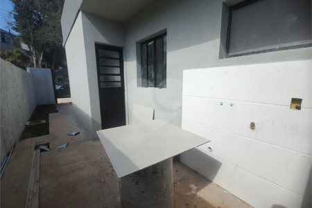 Casa à venda com 2 quartos, sendo 1 suíte, em Jardim Santo Antônio, Atibaia, SP