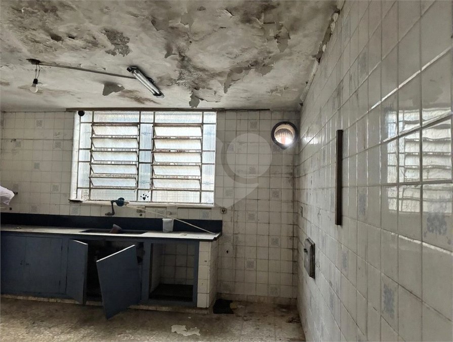 Sobrado à venda com 4 quartos em Brooklin, São Paulo, SP