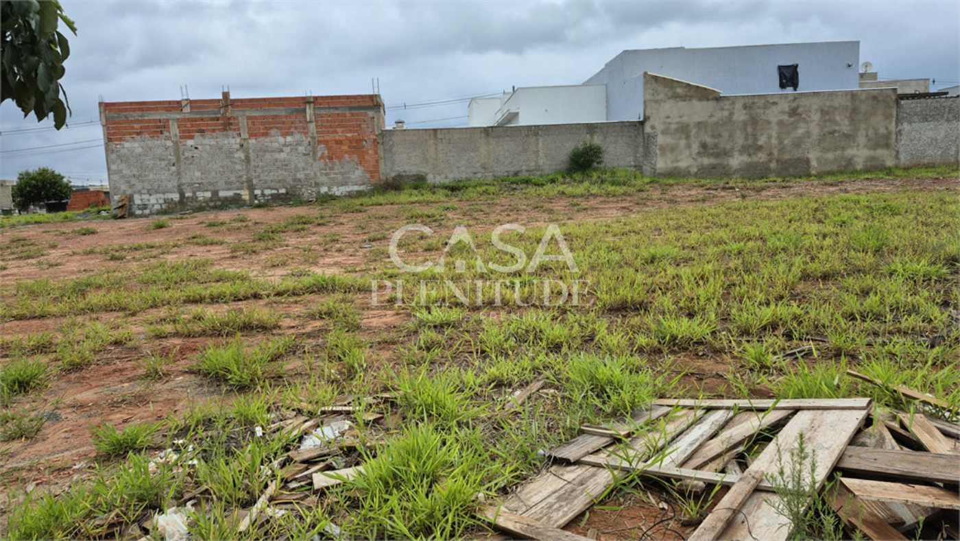 Terreno em condomínio à venda em Jardim São Lucas, Salto de Pirapora, SP