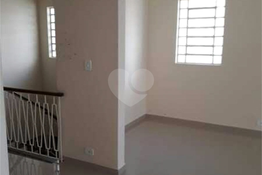 Casa à venda com 4 quartos, sendo 2 suítes, em Santana, São Paulo, SP