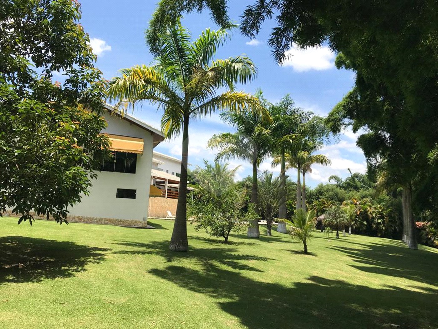 Casa à venda com 4 suítes no Centro, Guararema, SP