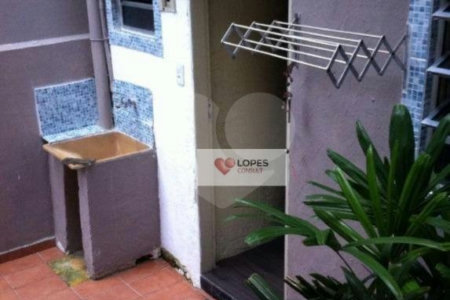Sobrado à venda com 3 quartos, sendo 1 suíte, em Jardim das Palmas, São Paulo, SP