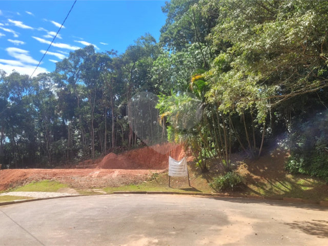 Terreno à venda no condomínio Cantareira, Mairiporã - SP