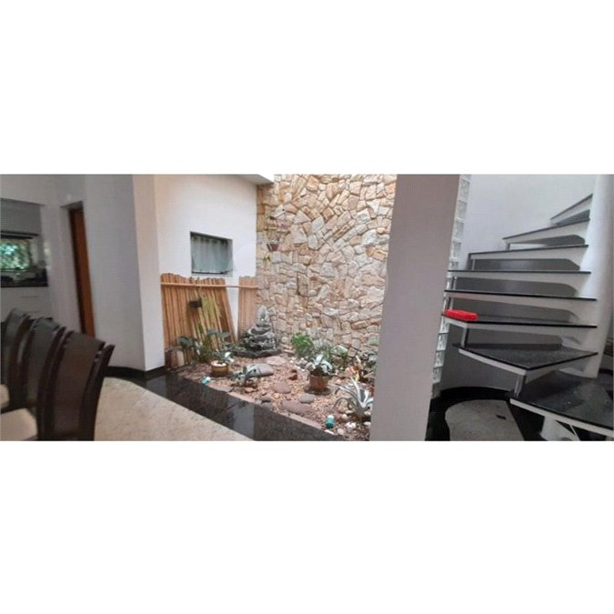 Casa à venda com 4 quartos, sendo 1 suíte, em Vila Nova Manchester, São Paulo, SP