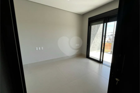 Casa à venda com 4 suítes no condomínio Florais do Parque, Cuiabá - MT