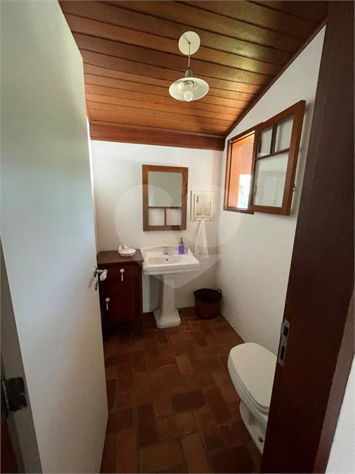 CASA CONDOMINIO DAMHA II