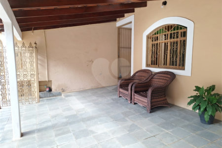 Casa à venda com 3 quartos em Jardim Pacaembu, Jundiaí, SP