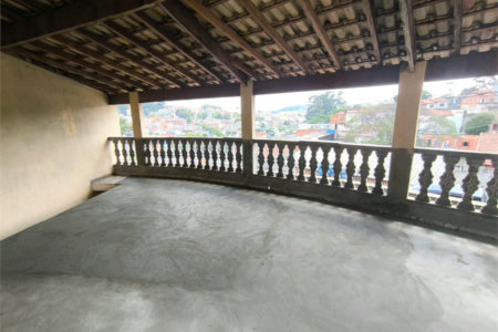 Sobrado à venda com 3 quartos, sendo 1 suíte, em Jardim Umarizal, São Paulo, SP