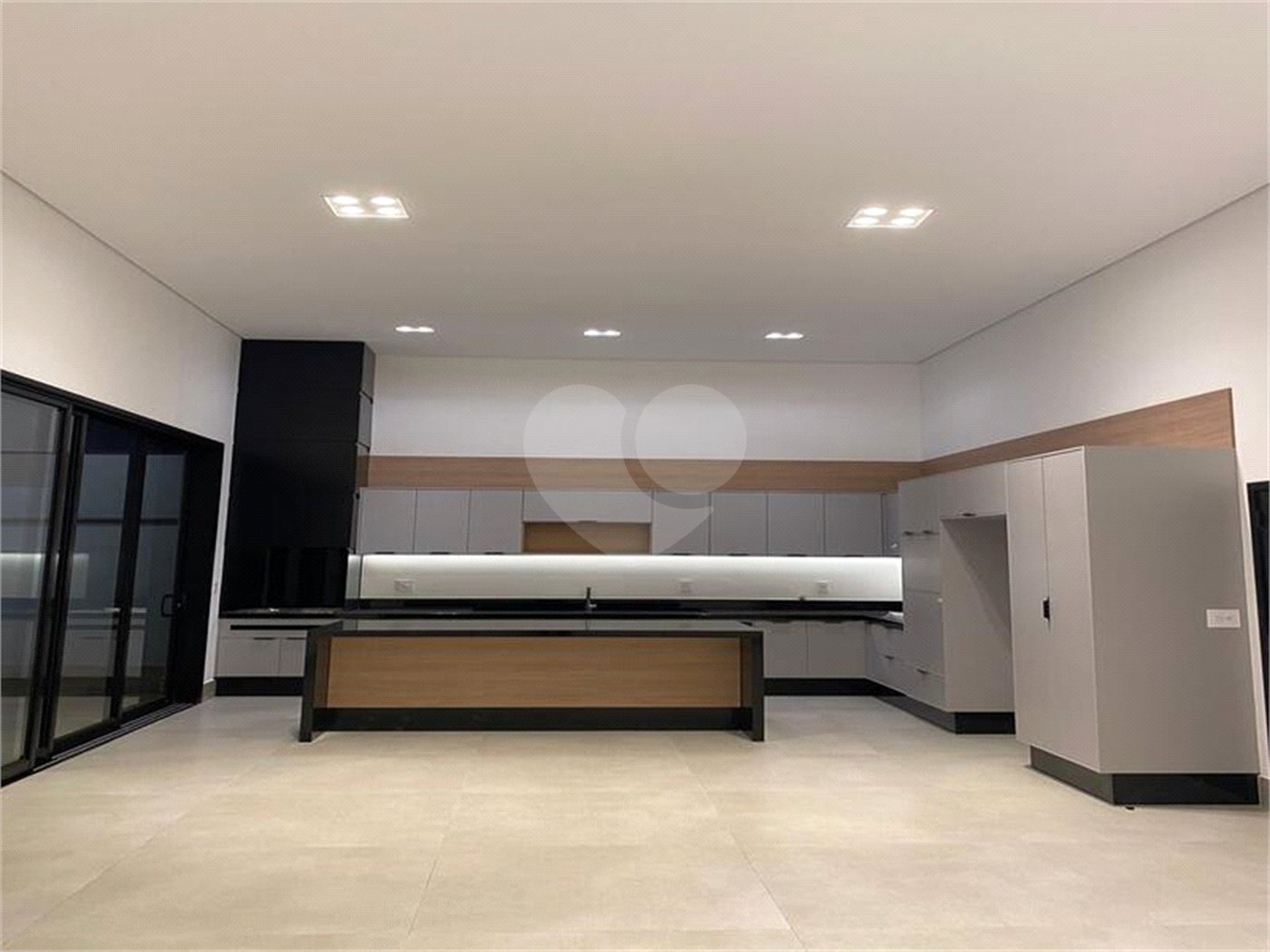 Casa à venda com 3 suítes no condomínio Park Gran Reserve, Indaiatuba - SP