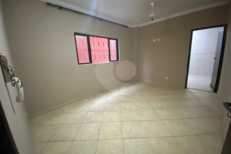 Casa à venda com 3 quartos, sendo 1 suíte, em Vila Valença, São Vicente, SP