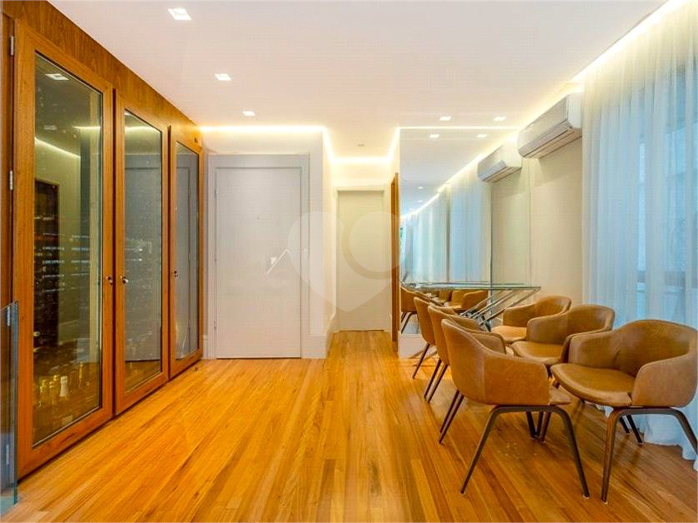 Duplex à venda com 3 quartos, sendo 2 suítes, em Jardim Botânico, Rio de Janeiro, RJ