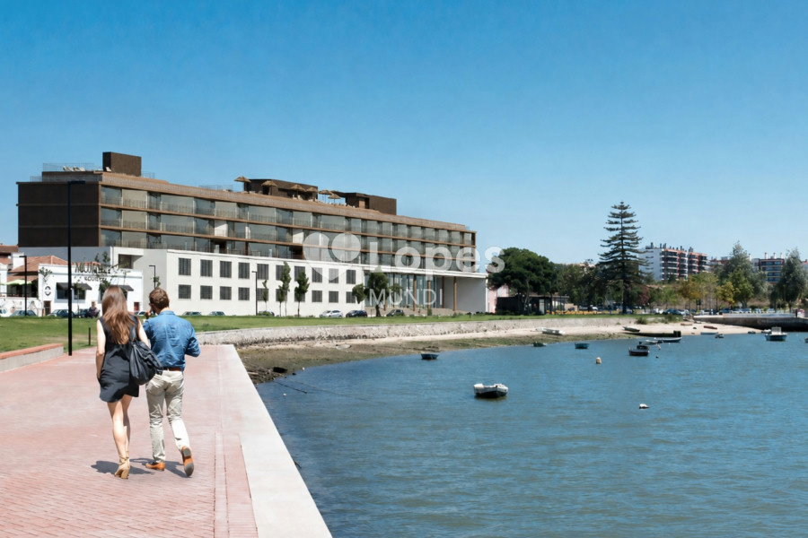 Apartamento T1 à venda na Baía do Seixal, Portugal – Upon Bay Mundet