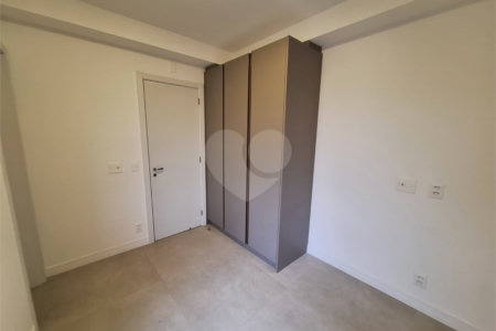 Apartamento para alugar com 3 suítes em Sumarezinho, São Paulo, SP