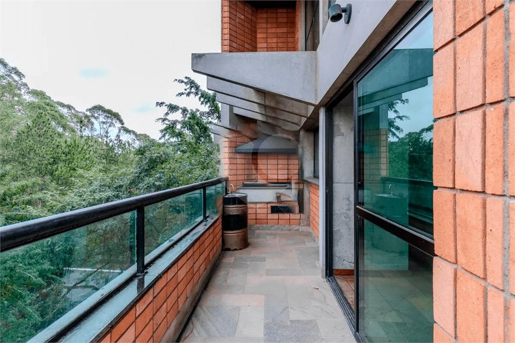 Apartamento à venda com 4 quartos, sendo 2 suítes, em Paraíso do Morumbi, São Paulo, SP