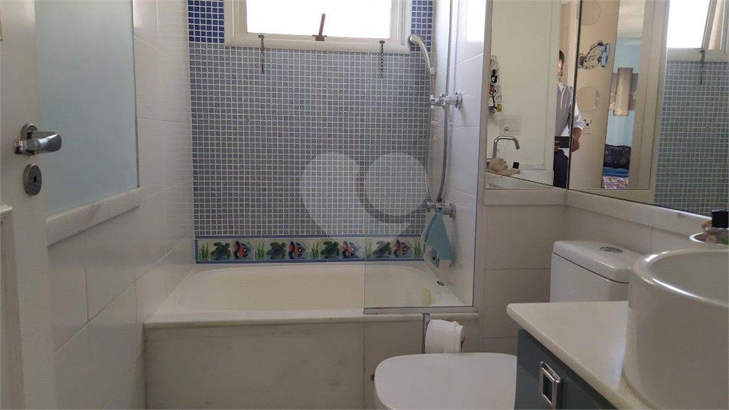 Apartamento à venda com 3 suítes em Jardim Londrina, São Paulo, SP
