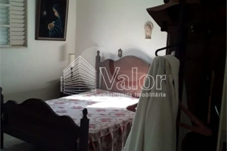 Casa Térrea à Venda