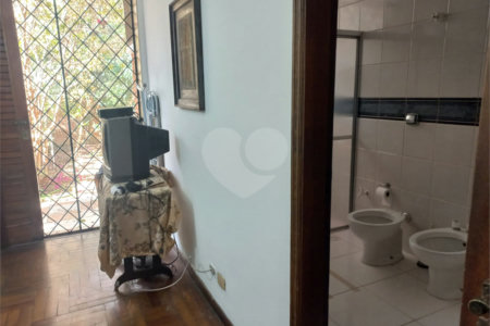 Casa à venda com 3 quartos, sendo 2 suítes, em Morumbi, São Paulo, SP