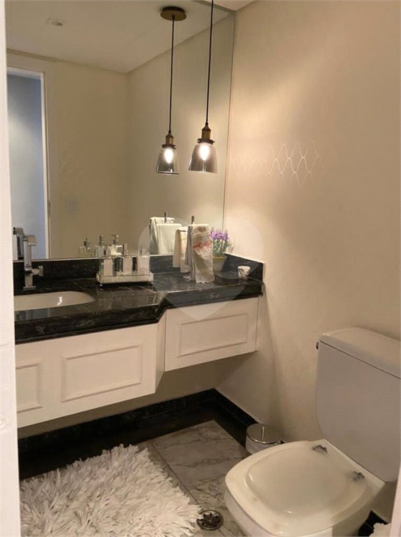 Apartamento à venda com 3 suítes em Vila Suzana, São Paulo, SP