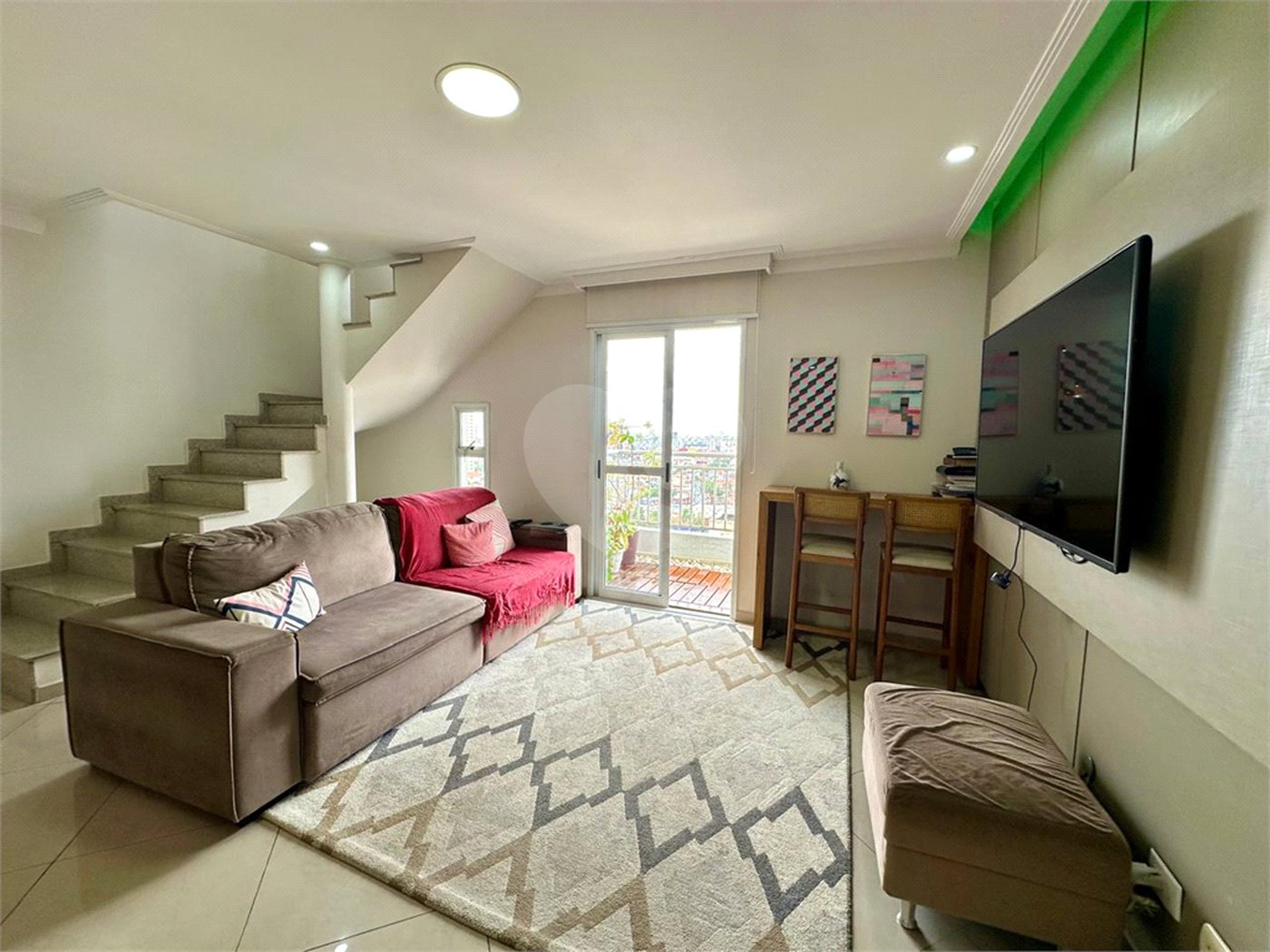 Duplex à venda com 3 quartos, sendo 2 suítes, em Vila Mazzei, São Paulo, SP