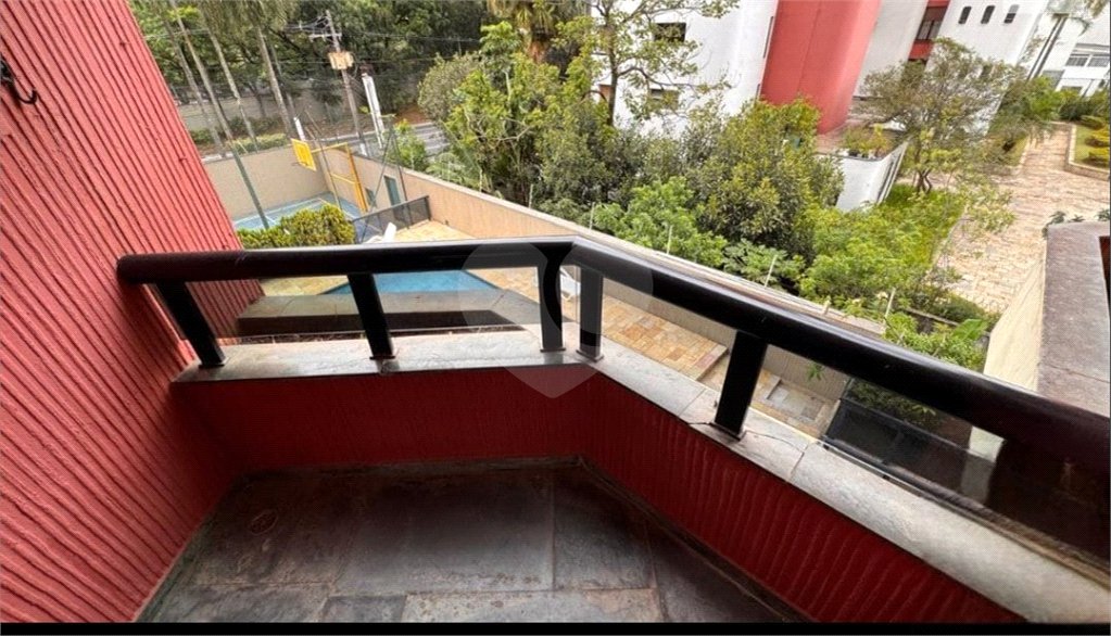 Apartamento à venda ou para alugar com 3 quartos, sendo 1 suíte, em Vila Andrade, São Paulo, SP